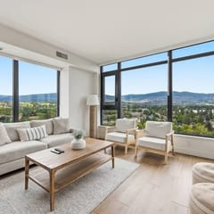 11th-Floor 2BR Lake View at Aqua | Pool