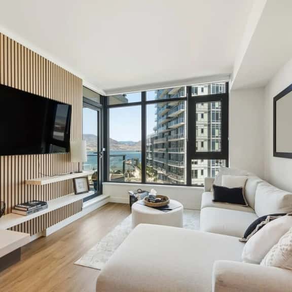 Elevated Lakeview Retreat | Aqua Tower 1 | Pool - Image 1